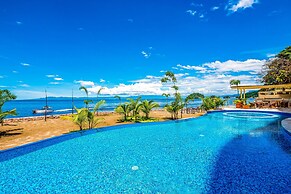 Inviting Waterfront Condo With Amazing Pool, Balcony & W/D