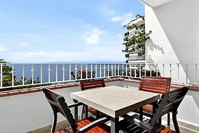 Stunning Oceanview Suite With Cliffside Infinity Pool, Terrace & Gourm