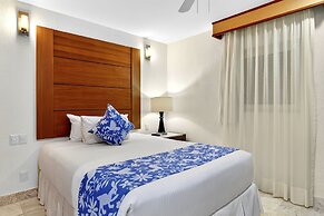 Stunning Oceanview Suite With Cliffside Infinity Pool, Terrace & Gourm
