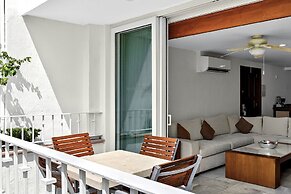 Stunning Oceanview Suite With Cliffside Infinity Pool, Terrace & Gourm