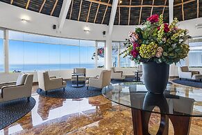 Stunning Oceanview Suite With Cliffside Infinity Pool, Terrace & Gourm