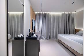 Padma Hotel
