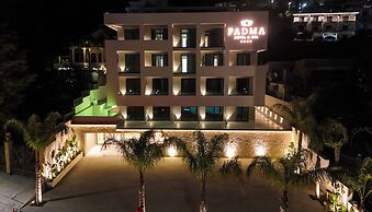 Padma Hotel