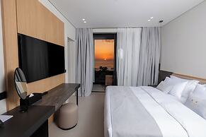 Padma Hotel