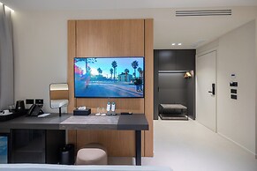 Padma Hotel