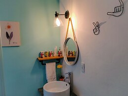 Les Suites Calle 2 by Galian