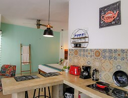 Les Suites Calle 2 by Galian