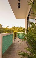 Les Suites Calle 2 by Galian