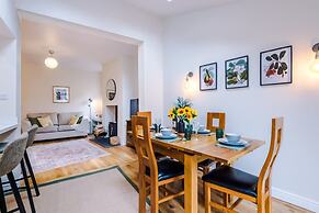 NEW Spacious 2-bed Home Amazing Location
