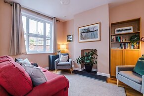 NEW Spacious 2-bed Home Amazing Location