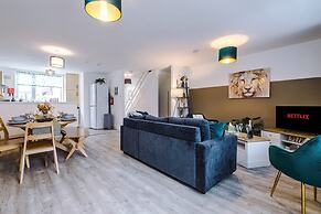 Spacious House Incredible Location Free Parking