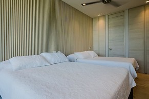 2-br Sea Pool View Apartment Pet-friendly