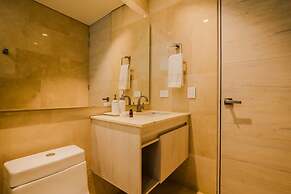 2-br Sea Pool View Apartment Pet-friendly