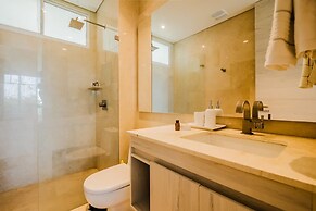 2-br Sea Pool View Apartment Pet-friendly