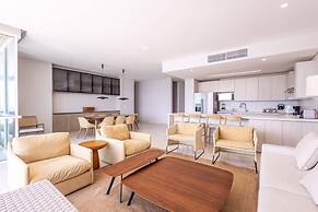 Oceanview 3br Condo w spa gym