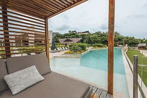 Oceanview 3br Condo w spa gym