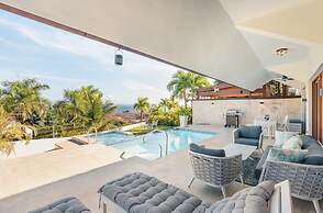 Brkfst Included Private Pool at Puerto Bahia B4