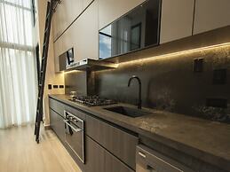 Loft-style 1br Apt At Coco del mar