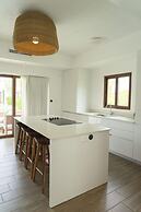 Private Jacuzzi 2 Bedrooms 7 Guests