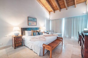 2br 6 Guests Beachfront in Sotogrande