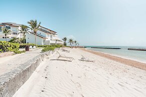 2br 6 Guests Beachfront in Sotogrande