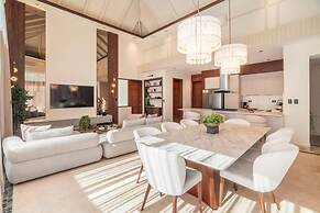 Incredible 3br Bungallow With Patio and Pool