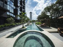 Elegant Loft Pool Gym and Workspaces