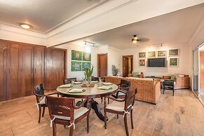 Private Terrace 3br 6 Guests Beach Access