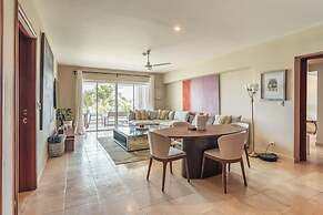 Apt With 2br and Beach Access in Punta Palmera