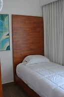 Modern Villa With Jacuzzi Pool View in Monterrico