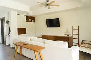Villa With Direct Pool Access - Beach Club Access