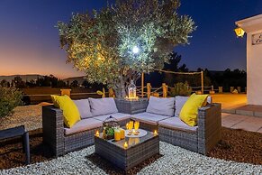 Rustic Escape by Fidalsa