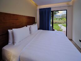 Arenal Volcanic Villas