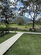Arenal Volcanic Villas