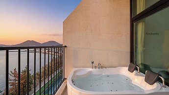Yeosu Andante Spa Pension