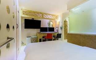 M Motel