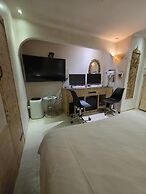 M Motel
