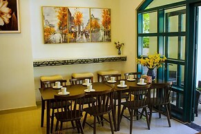 Elene Hotel