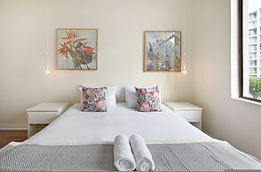 Light and Spacious Sea View One Bedroom