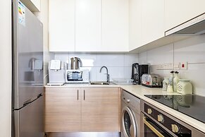Jay's 2-BR Apt & Terrace in Larnaca