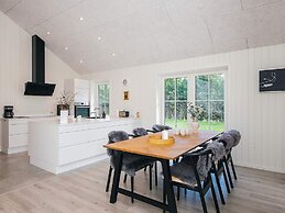 5 Star Holiday Home in Brovst