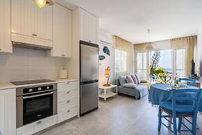 Seawaves 1- BR Apt. by Meneou Beach