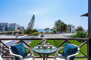 Seawaves 1- BR Apt. by Meneou Beach