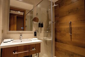ZAFARON PREMIUM HOTEL