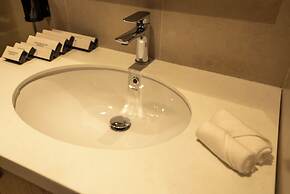 ZAFARON PREMIUM HOTEL