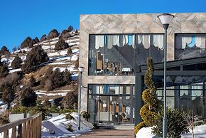 ZAFARON PREMIUM HOTEL