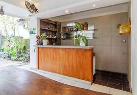 Cozzy Saren Guesthouse