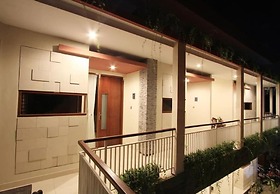 Cozzy Saren Guesthouse