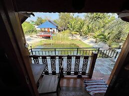 Min Land Resort