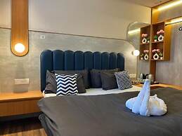 Joey's hostel.